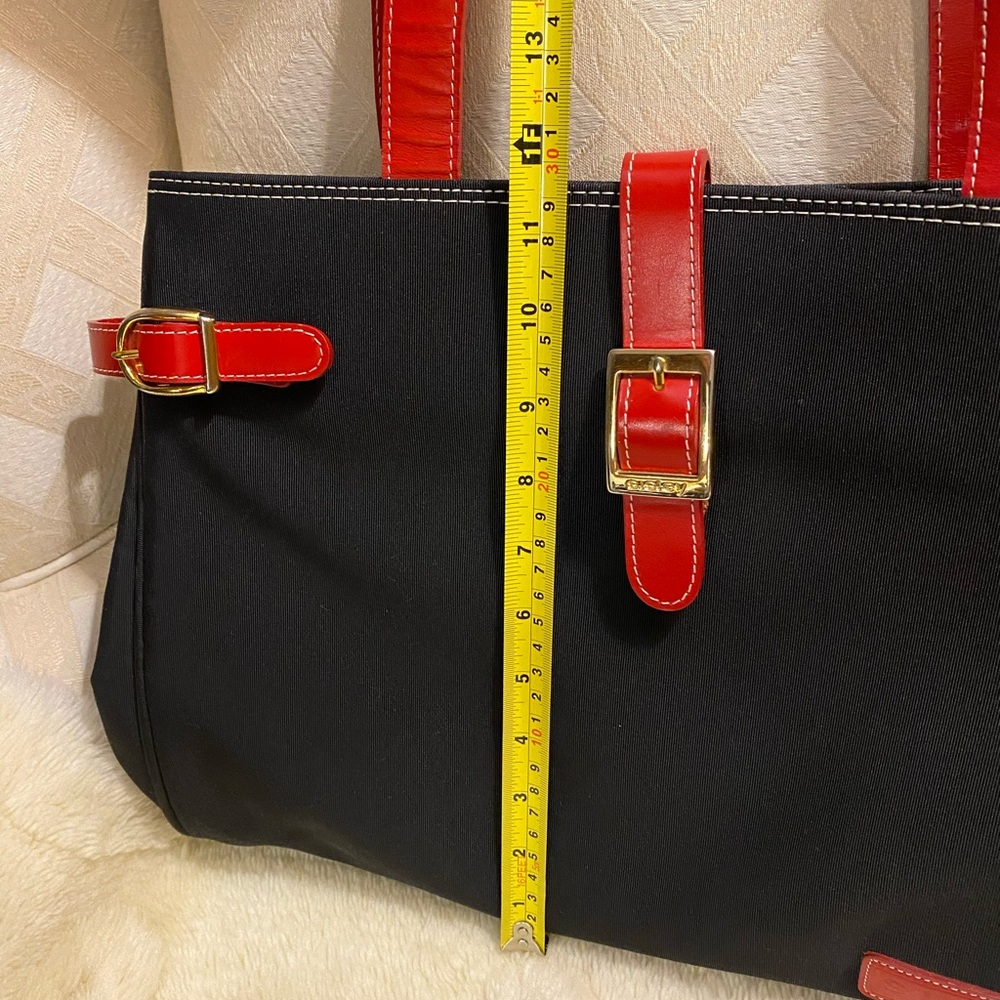 🌸 SISLEY PARIS BLACK BAG - Picture 8 of 16